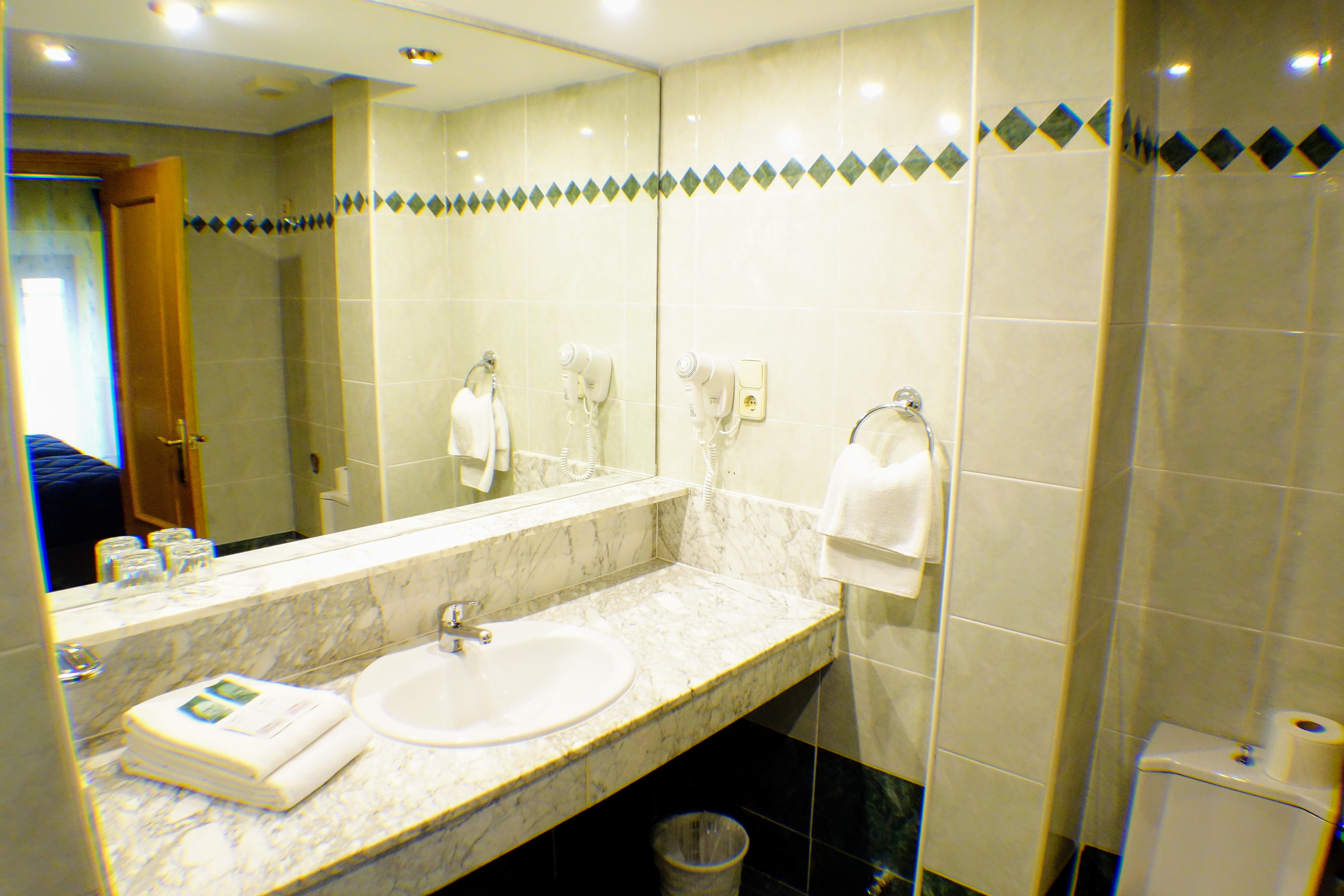 Tripolis Toledo Hotel Luaran gambar