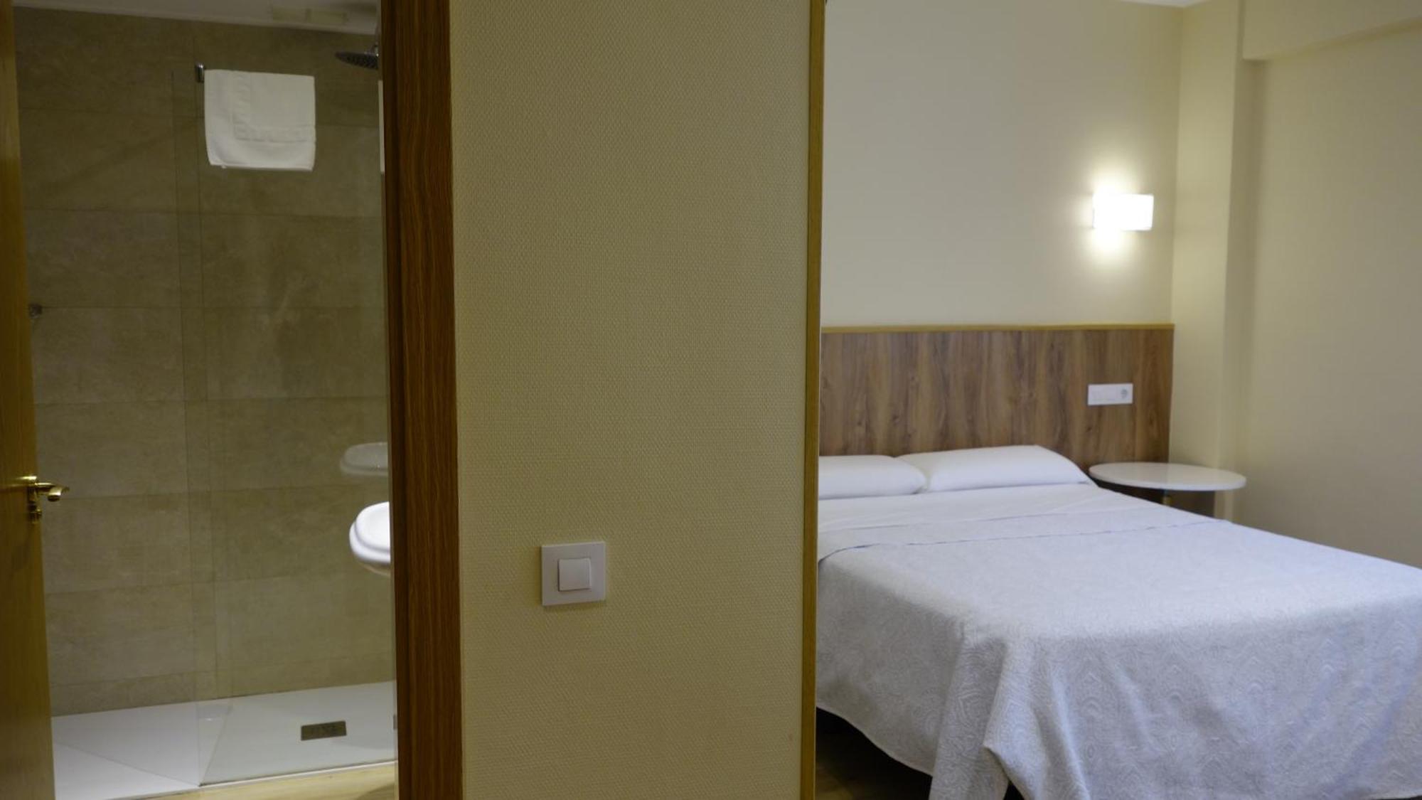 Tripolis Toledo Hotel Luaran gambar