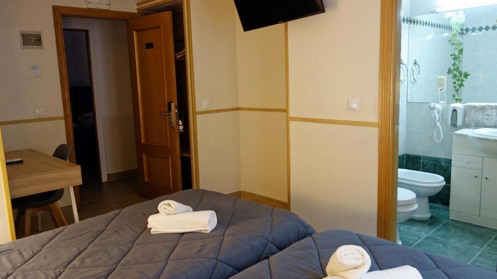 Tripolis Toledo Hotel Luaran gambar